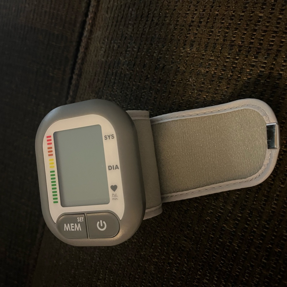 Blood Pressure Wrist Cuff. Comfortable, accurate, easy to use, discreet.